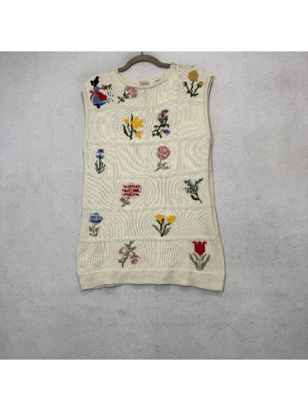 Vintage Neiman Marcus Sweater Vest Womens Small White Floral Cotton Knit England